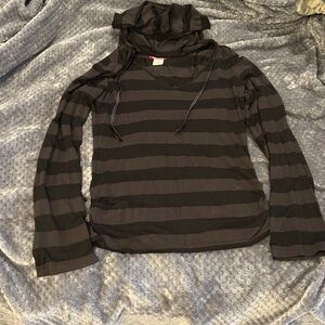 Cute Casual UNIONBAY Black and Gray Striped Hooded Top